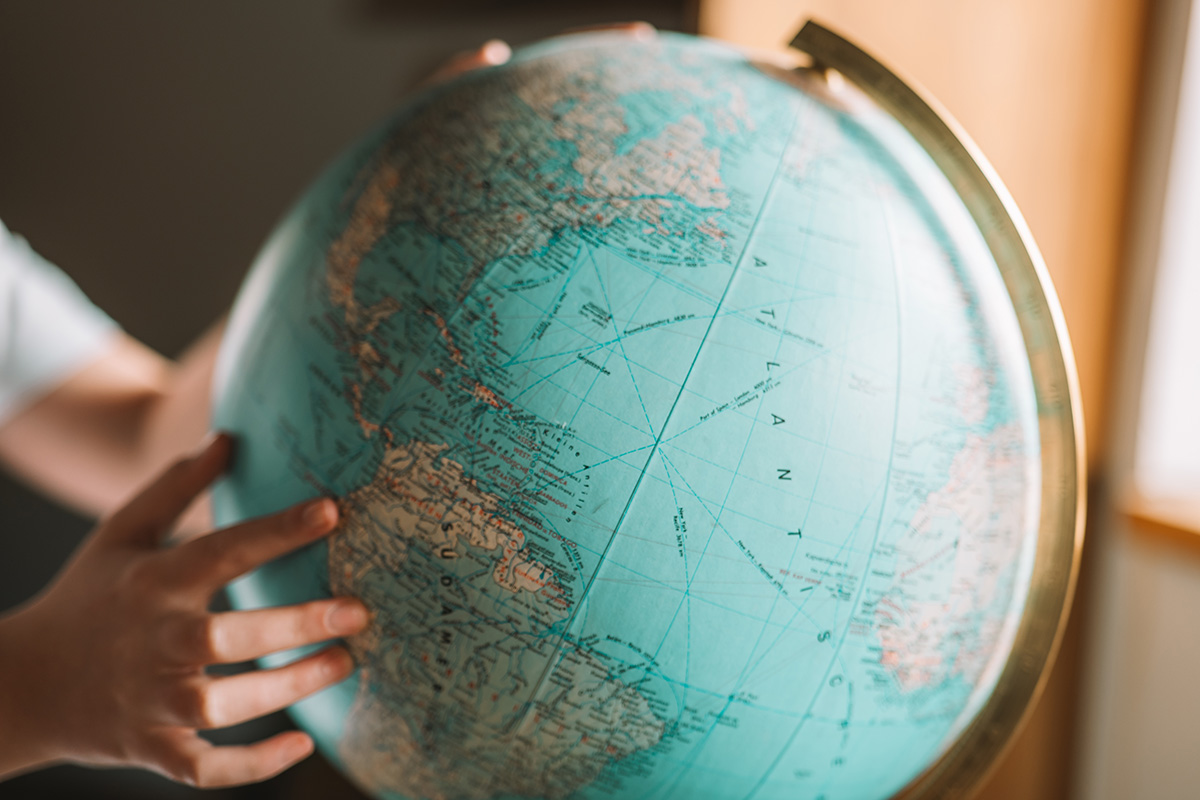 #43 Stories across borders